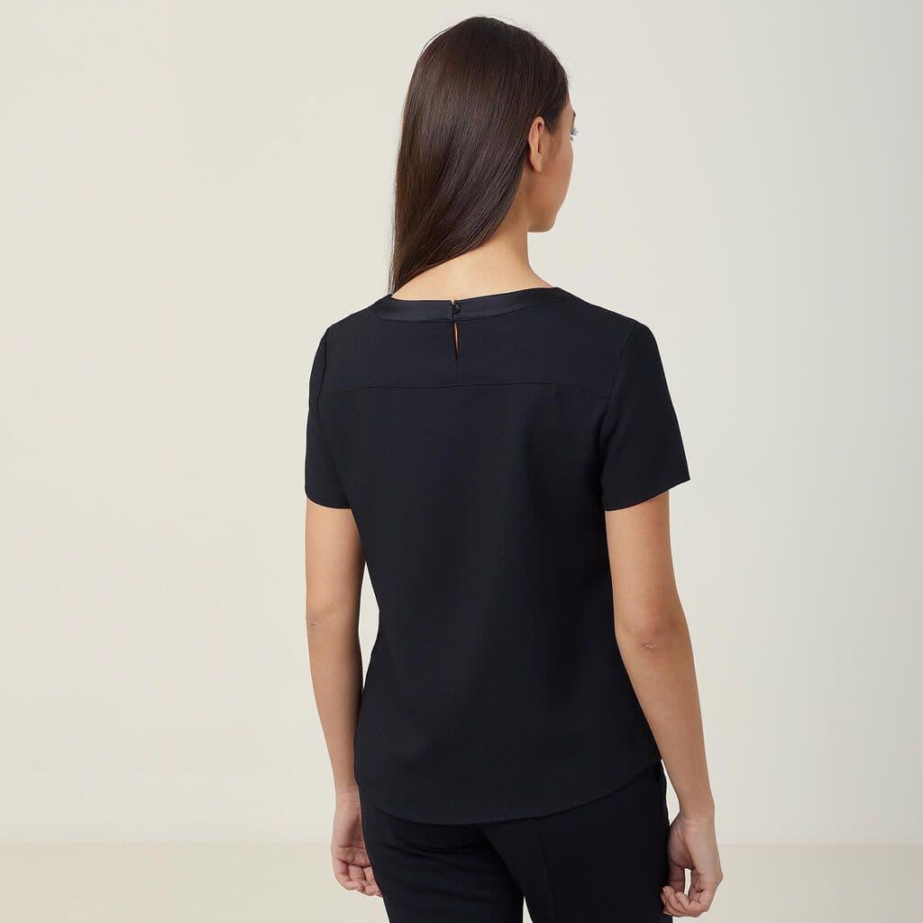 NNT Satin Back Crepe Short Sleeve Top CATU2N (Black)_2