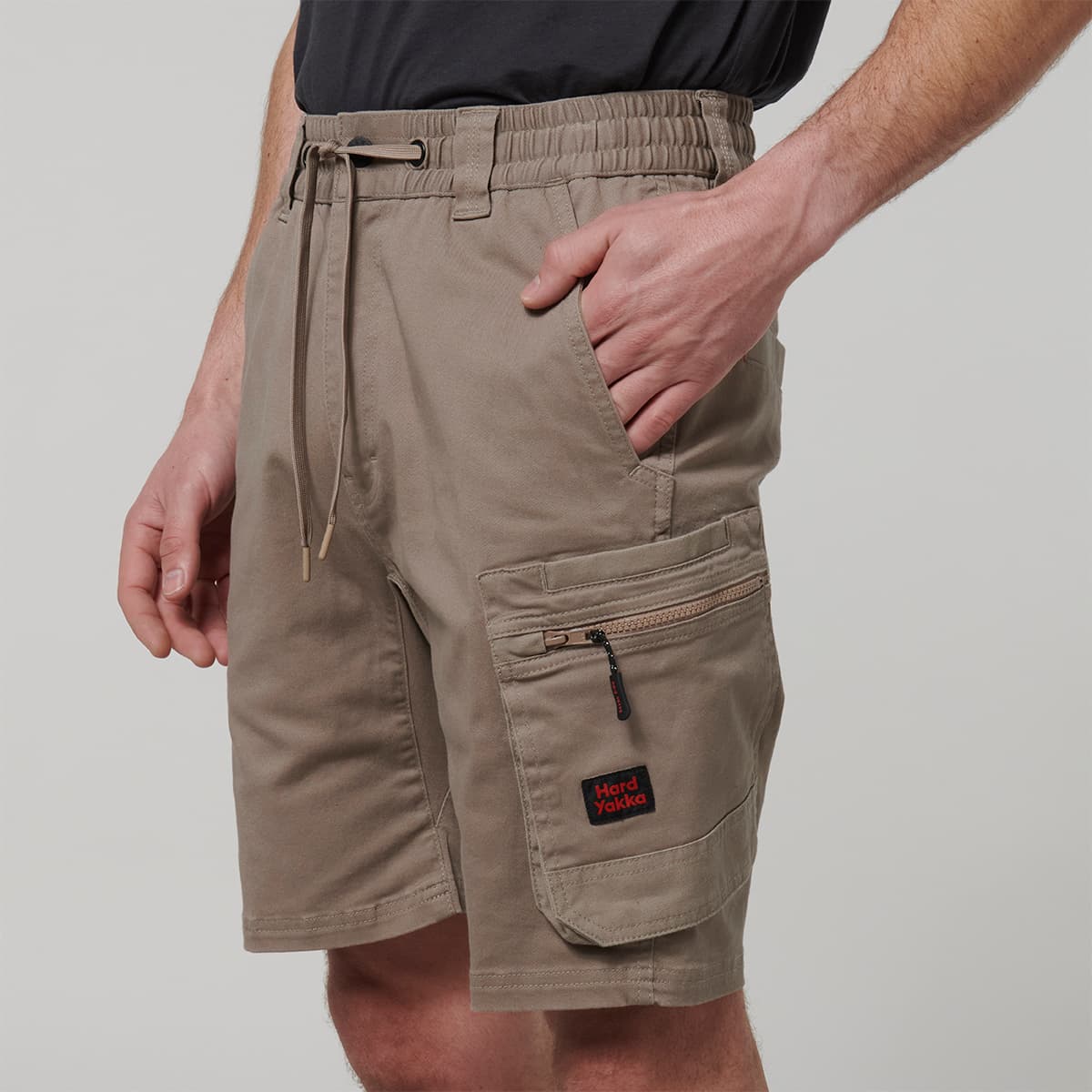 Hard Yakka Mens Toughmaxx Mid Shorts (Desert)_3