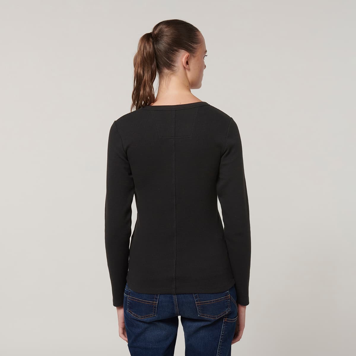 Hard Yakka Womens Henley (Black)_4